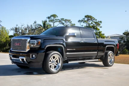 One-Owner, Modified 2016 GMC Sierra 2500HD Denali Crew Cab Duramax 4×4