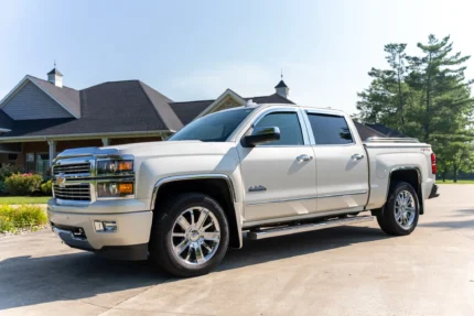 11k-Mile 2015 Chevrolet Silverado 1500 High Country Crew Cab 4×4